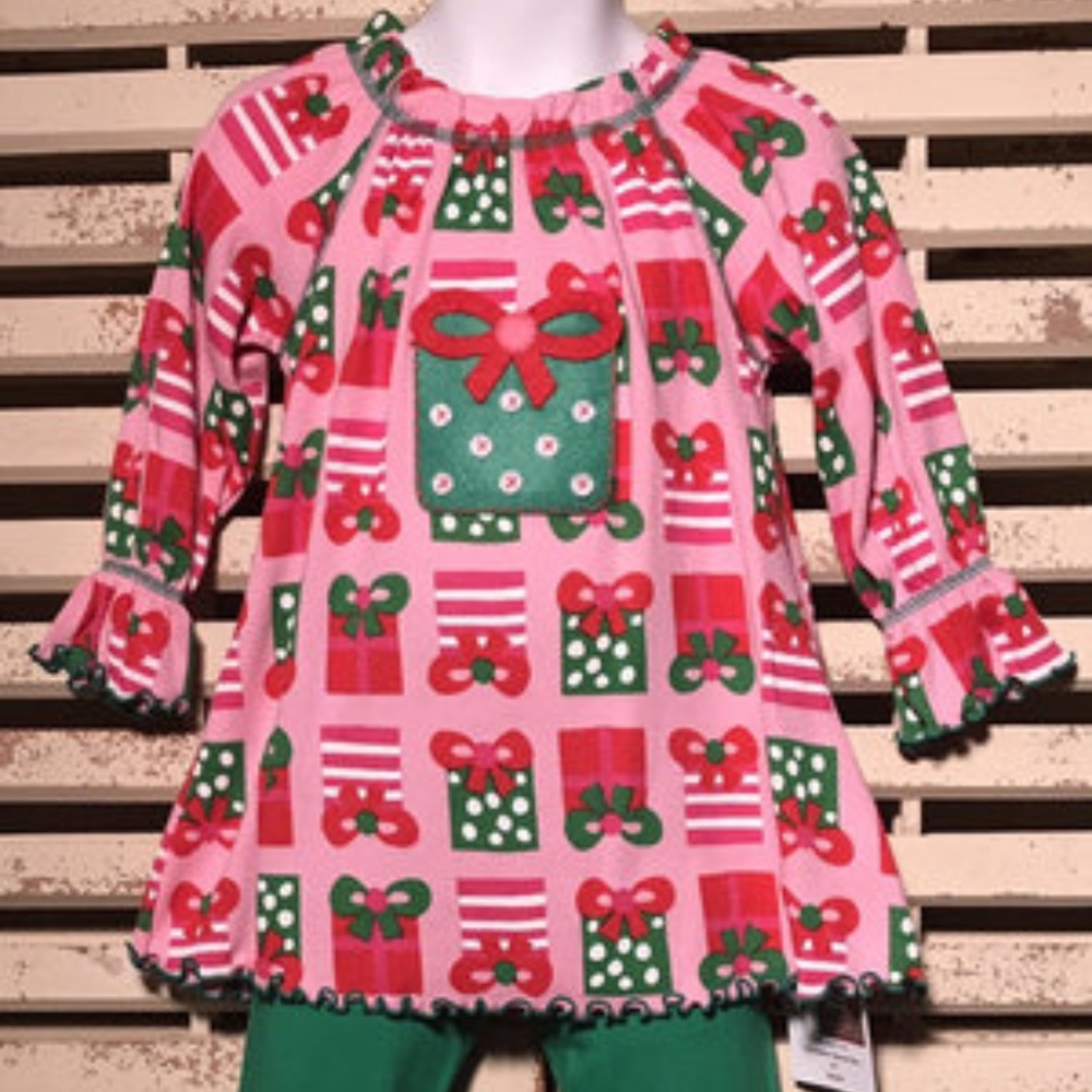 NEW~CHRISTMAS~PINK/GREEN~PEASANT PANT SET~~GIFT~4T